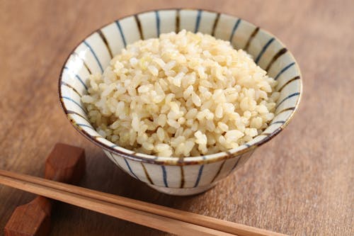今日は何の日 8 18は米の日 愛犬にお米 パン 蕎麦などを与えても大丈夫 わんクォール 今日は何の日 8 18は米の日 愛犬にお米 パン 蕎麦などを与えても大丈夫 わんクォール