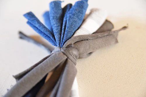 製作時間15分 Tシャツで 愛犬用ロープおもちゃ を作ろう わんクォール 製作時間15分 Tシャツで 愛犬用ロープおもちゃ を作ろう わんクォール