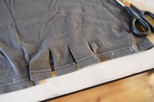 製作時間15分 Tシャツで 愛犬用ロープおもちゃ を作ろう わんクォール 製作時間15分 Tシャツで 愛犬用ロープおもちゃ を作ろう わんクォール