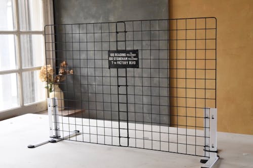 10分で完成 100均アイテムで愛犬の 簡易ペットゲート を作ろう わんクォール 10分で完成 100均アイテムで愛犬の 簡易ペットゲート を作ろう わんクォール