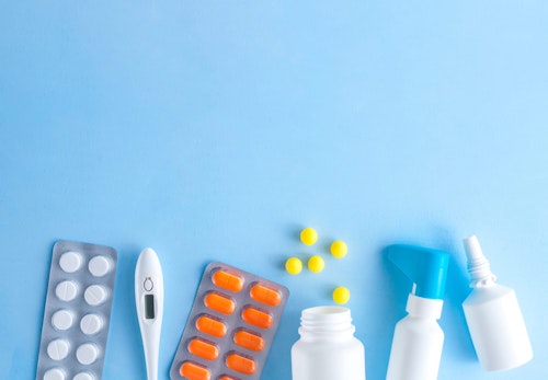 犬が風邪をひいた時の症状と治し方は 予防のポイントや人にうつるかどうかについても解説 獣医師監修 わんクォール 犬が風邪をひいた時の症状と治し方は 予防のポイントや人にうつるかどうかについても解説 獣医師監修 わんクォール