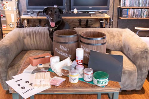 大型犬向け 簡単なのにオシャレな フードスタンド の作り方 愛犬とdiy わんクォール