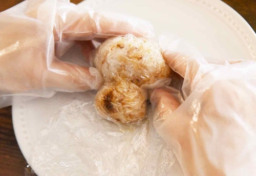 Snsで話題 わんこおにぎりで投稿しよう 考案者が教える作り方のコツ 他犬種のアレンジ法も紹介 わんクォール Snsで話題 わんこおにぎりで投稿しよう 考案者が教える作り方のコツ 他犬種のアレンジ法も紹介 わんクォール