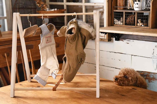 100均の木材だけ ハンガーラックを手作りして愛犬の洋服を可愛く収納しよう わんクォール 100均の木材だけ ハンガーラックを手作りして愛犬の洋服を可愛く収納しよう わんクォール
