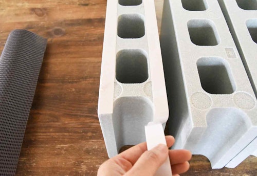 小型犬 高齢犬向け 15分diy 100均ブロックのお手軽ステップで愛犬の身体の負担を減らしてあげよう わんクォール 小型犬 高齢犬向け 15分diy 100均ブロックのお手軽ステップで愛犬の身体の負担を減らしてあげよう わんクォール