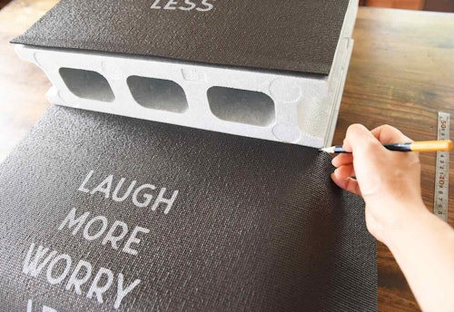 小型犬 高齢犬向け 15分diy 100均ブロックのお手軽ステップで愛犬の身体の負担を減らしてあげよう わんクォール 小型犬 高齢犬向け 15分diy 100均ブロックのお手軽ステップで愛犬の身体の負担を減らしてあげよう わんクォール