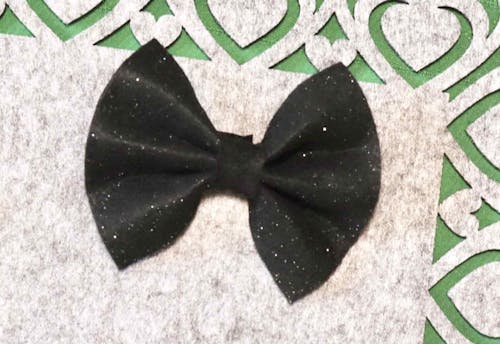 簡単10分 おめかしリボンや蝶ネクタイで気分転換 安くて可愛い愛犬用手作りチョーカー4種を紹介 わんクォール 簡単10分 おめかしリボンや蝶ネクタイで気分転換 安くて可愛い愛犬用手作りチョーカー4種を紹介 わんクォール