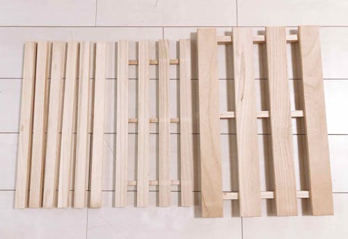 簡単3step お手軽diy 100均のすのこと木材だけで愛犬用ソファーを手作りする方法 わんクォール 簡単3step お手軽diy 100均のすのこと木材だけで愛犬用ソファーを手作りする方法 わんクォール