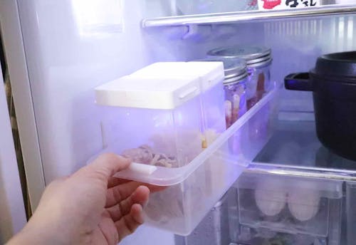 プロ直伝の収納テク 100均で叶う 愛犬のフードやおやつをおしゃれでスマートに保存する方法 わんクォール