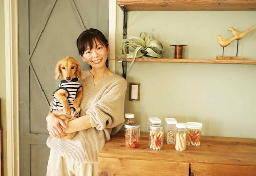 プロ直伝の収納テク 100均で叶う 愛犬のフードやおやつをおしゃれでスマートに保存する方法 わんクォール プロ直伝の収納テク 100均で叶う 愛犬のフードやおやつをおしゃれでスマートに保存する方法 わんクォール