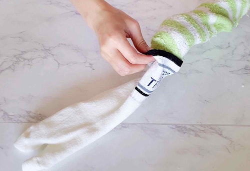 簡単15分 使わなくなった靴下を可愛いうさぎに変身 イースターにもピッタリのおもちゃを手作り わんクォール 簡単15分 使わなくなった靴下を可愛いうさぎに変身 イースターにもピッタリのおもちゃを手作り わんクォール