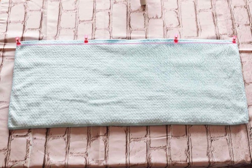 簡単15分 型紙不要 100均のタオルで愛犬用フード付きポンチョを手作りしよう わんクォール 簡単15分 型紙不要 100均のタオルで愛犬用フード付きポンチョを手作りしよう わんクォール