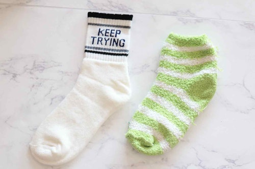 簡単15分 使わなくなった靴下を可愛いうさぎに変身 イースターにもピッタリのおもちゃを手作り わんクォール 簡単15分 使わなくなった靴下を可愛いうさぎに変身 イースターにもピッタリのおもちゃを手作り わんクォール