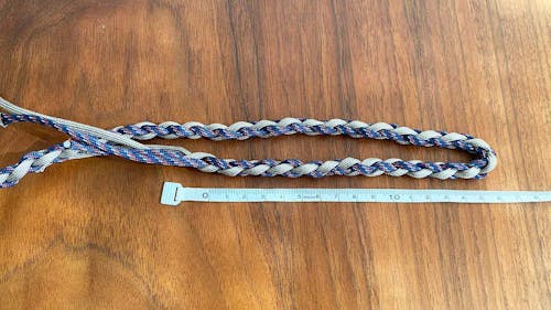 簡単5ステップ 続 初心者でも簡単 パラコード編みのリードも手作りして首輪とお揃いでお散歩に出よう わんクォール 簡単5ステップ 続 初心者でも簡単 パラコード編みのリードも手作りして首輪とお揃いでお散歩に出よう わんクォール