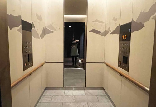 キンプトン新宿東京　犬と乗れるエレベーター