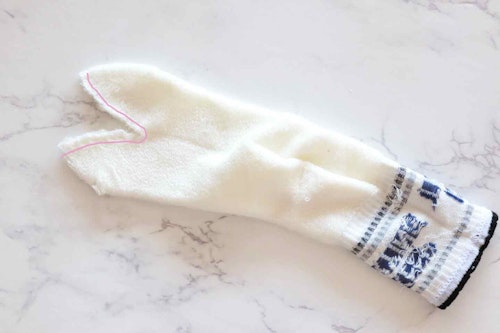 簡単15分 使わなくなった靴下を可愛いうさぎに変身 イースターにもピッタリのおもちゃを手作り わんクォール 簡単15分 使わなくなった靴下を可愛いうさぎに変身 イースターにもピッタリのおもちゃを手作り わんクォール