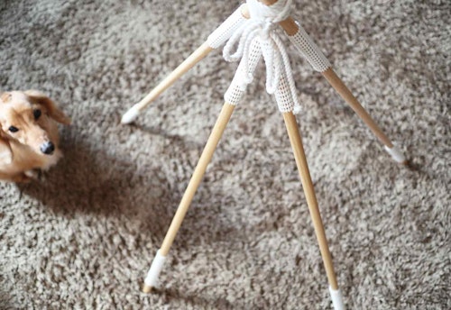 超簡単3step 100均と家にあるアイテムを使って 愛犬用ティピーテント をdiyしよう わんクォール 超簡単3step 100均と家にあるアイテムを使って 愛犬用ティピーテント をdiyしよう わんクォール