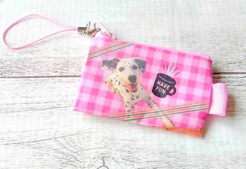 簡単15分 いつだって愛犬と一緒 100均材料で世界に一つだけの うちの子 トリーツポーチの作り方 わんクォール 簡単15分 いつだって愛犬と一緒 100均材料で世界に一つだけの うちの子 トリーツポーチの作り方 わんクォール