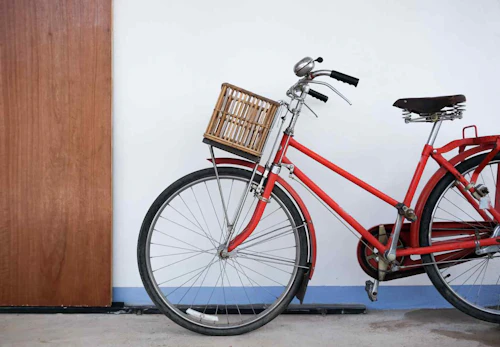 犬を自転車に乗せてもいい 注意点や便利なグッズについて解説します 獣医師監修 わんクォール 犬を自転車に乗せてもいい 注意点や便利なグッズについて解説します 獣医師監修 わんクォール