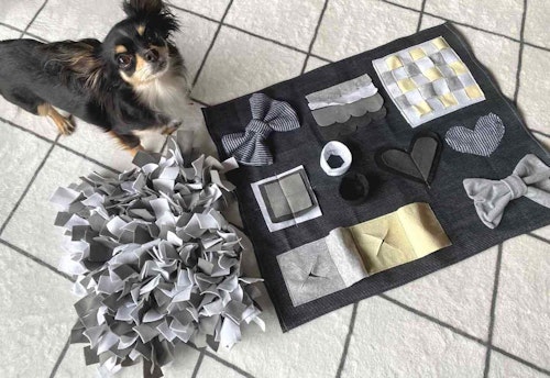 材料費0円以下 楽しい仕掛けを簡単diy 愛犬が遊びながら学べるノーズワークマットの作り方 わんクォール 材料費0円以下 楽しい仕掛けを簡単diy 愛犬が遊びながら学べるノーズワークマットの作り方 わんクォール