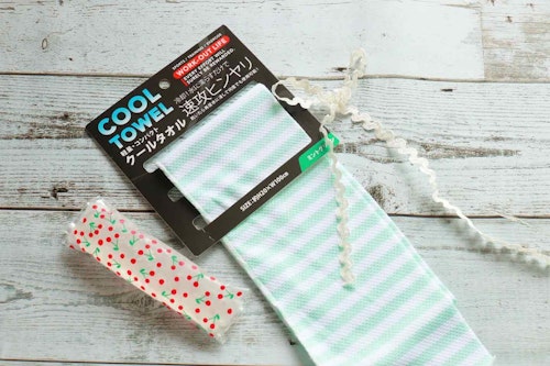 型紙 ミシン不要 熱中症対策に使える愛犬用クールネックの作り方 手作り保冷剤も紹介 わんクォール 型紙 ミシン不要 熱中症対策に使える愛犬用クールネックの作り方 手作り保冷剤も紹介 わんクォール