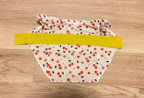 100均手ぬぐい 愛犬用の浴衣の作り方 型紙なしの初心者でも超簡単な手作り洋服 わんクォール 100均手ぬぐい 愛犬用の浴衣の作り方 型紙なしの初心者でも超簡単な手作り洋服 わんクォール
