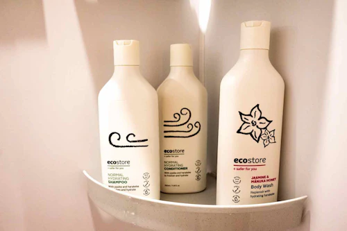 千葉 グランピング施設 Small Planet Camp Grill で愛犬とサステナブルで優雅なアウトドア体験 わんクォール