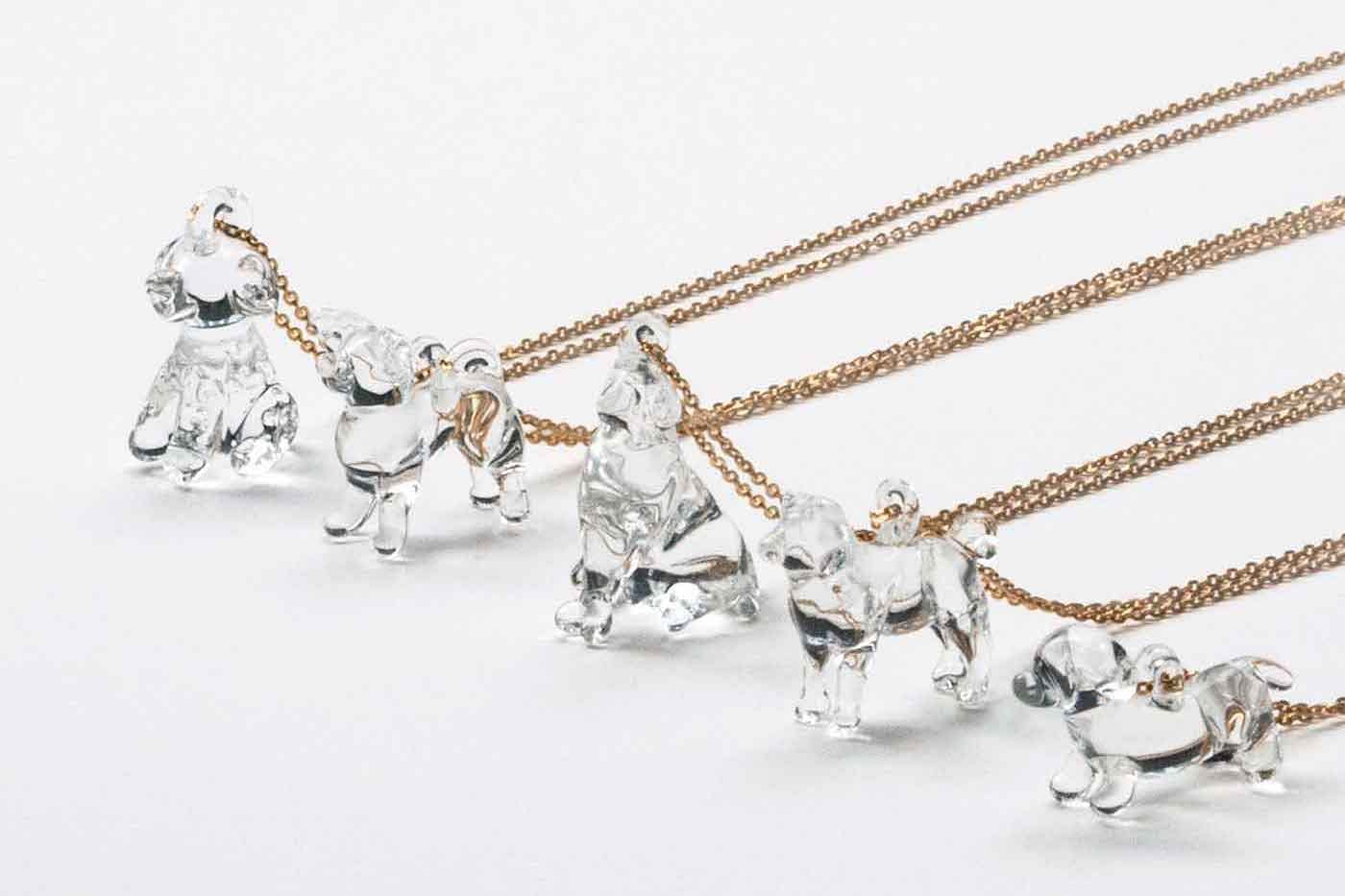 ゴールデンオーナー歴は25年、愛犬家の女優・高橋ひとみさんプロデュースのアクセサリーが発売!