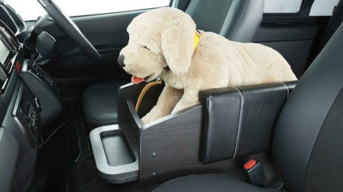 わんこと車中泊 のニーズにもこたえる愛犬家専用ハイエース Dog Van ドッグバン 登場 わんクォール わんこと車中泊 のニーズにもこたえる愛犬家専用ハイエース Dog Van ドッグバン 登場 わんクォール