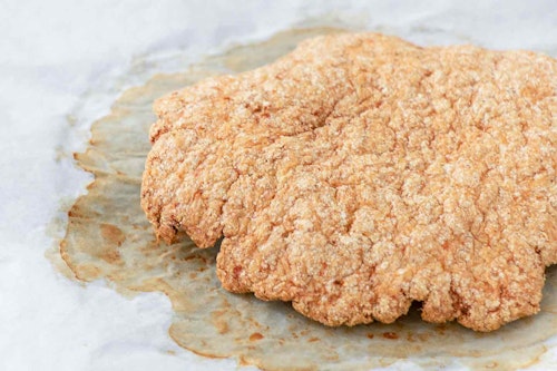 愛犬用ジャーキーチップス ひき肉で作れるおせんべい風おやつの超簡単レシピ 小分けにサイズ調整 わんクォール 愛犬用ジャーキーチップス ひき肉で作れるおせんべい風おやつの超簡単レシピ 小分けにサイズ調整 わんクォール