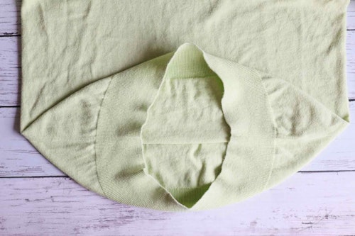 小型犬用抱っこ紐 スリング の作り方 人間の洋服リメイクで超簡単 わんクォール 小型犬用抱っこ紐 スリング の作り方 人間の洋服リメイクで超簡単 わんクォール