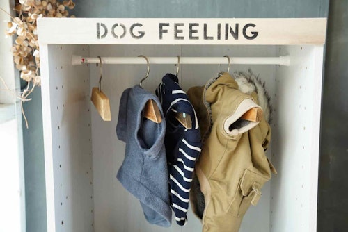 犬服収納 カラーボックスで作る愛犬用クローゼット 簡単 オシャレな片付けアイデア わんクォール 犬服収納 カラーボックスで作る愛犬用クローゼット 簡単 オシャレな片付けアイデア わんクォール
