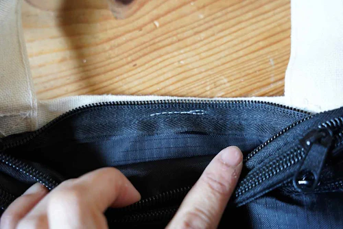 愛犬用のドライブボックスを自作 身近なアイテムがシートの固定に使える わんクォール 愛犬用のドライブボックスを自作 身近なアイテムがシートの固定に使える わんクォール