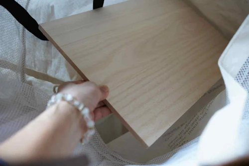 愛犬用のドライブボックスを自作 身近なアイテムがシートの固定に使える わんクォール 愛犬用のドライブボックスを自作 身近なアイテムがシートの固定に使える わんクォール