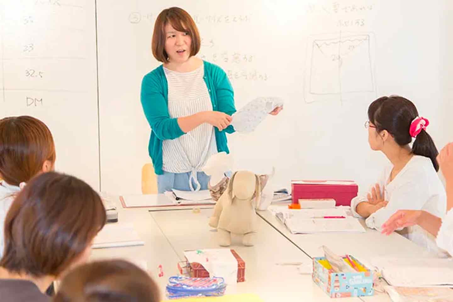 女性の自立支援のため『日本ペット服手作り協会』も設立 女性の自立支援のため『日本ペット服手作り協会』も設立