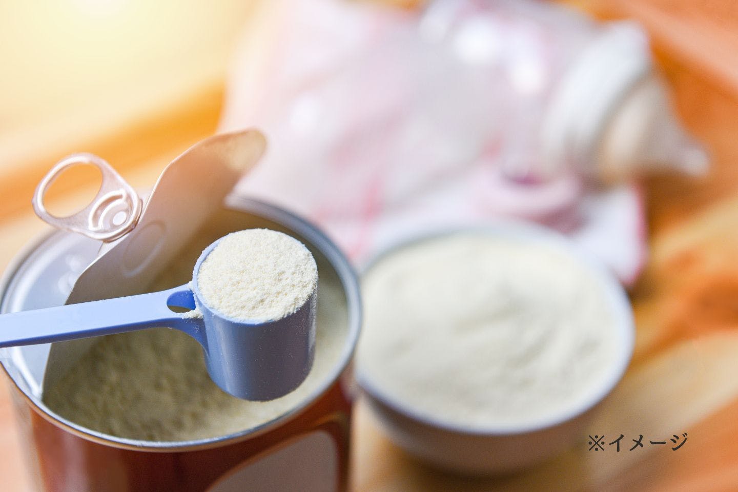 ペット用ミルクの原材料のほとんどに生乳が使われていない　脱脂粉乳