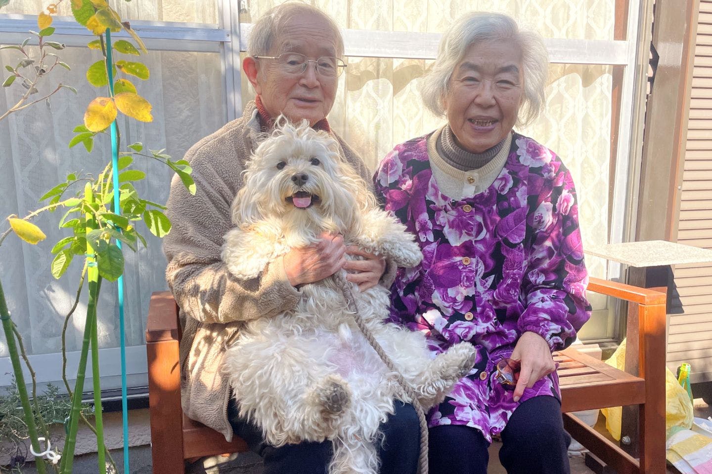 玉木さんご夫婦に可愛がられるかまぼこ君 玉木さんご夫婦に可愛がられるかまぼこ君