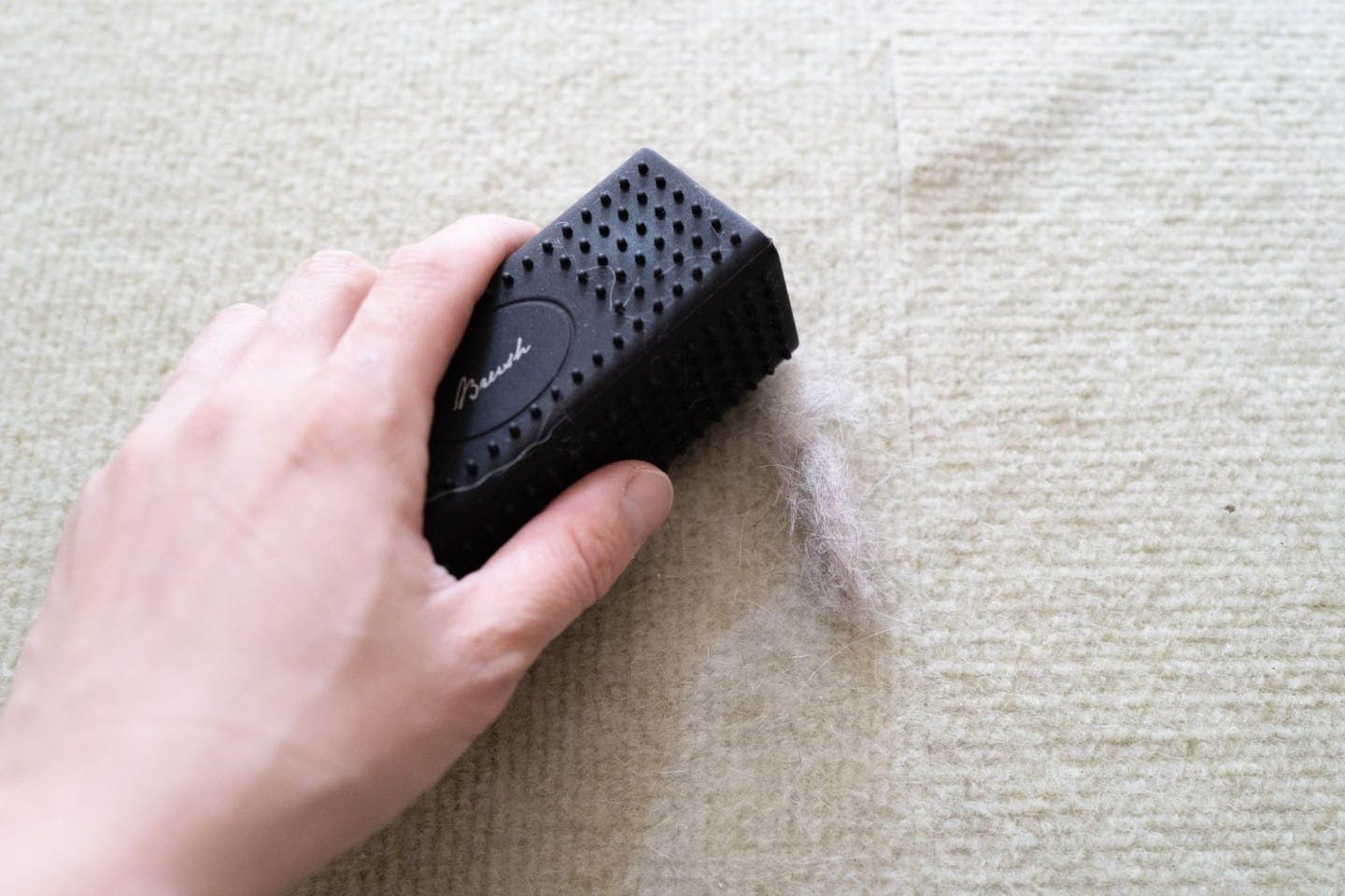 抜け毛取りブラシ 抜け毛取りブラシ