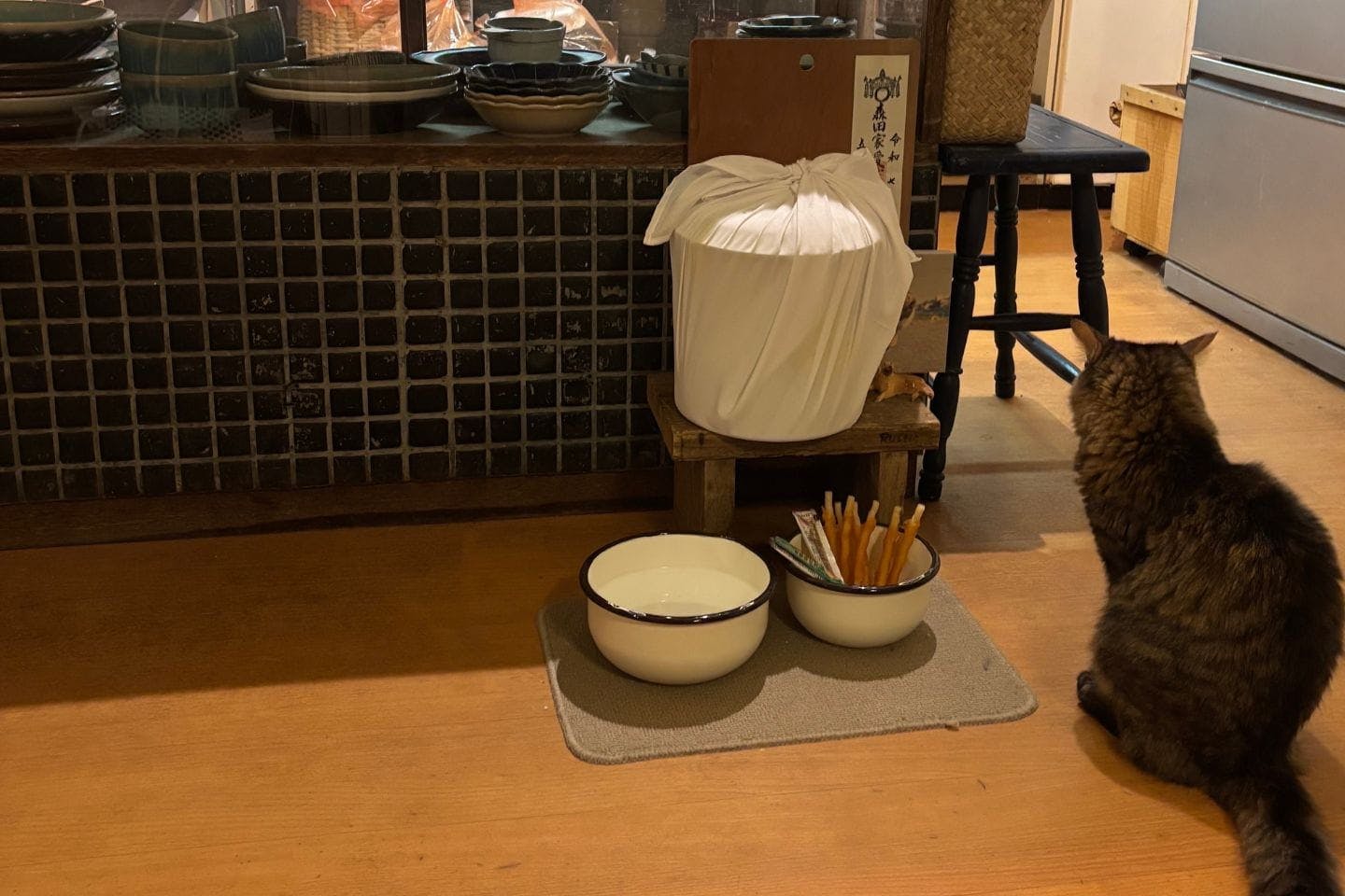 レイルの骨壷は大きい